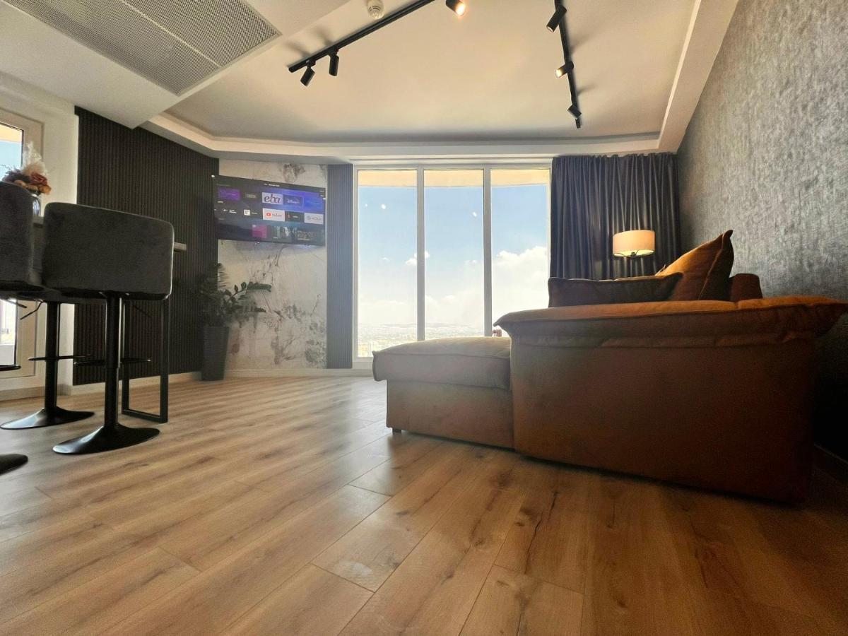 Alfred Sky Smart Apartment 29Th Spa Included Skopje Extérieur photo