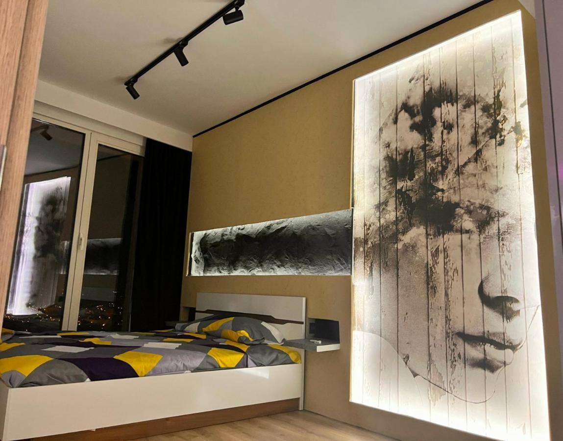 Alfred Sky Smart Apartment 29Th Spa Included Skopje Extérieur photo