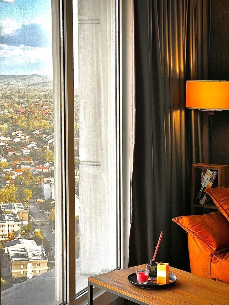 Alfred Sky Smart Apartment 29Th Spa Included Skopje Extérieur photo